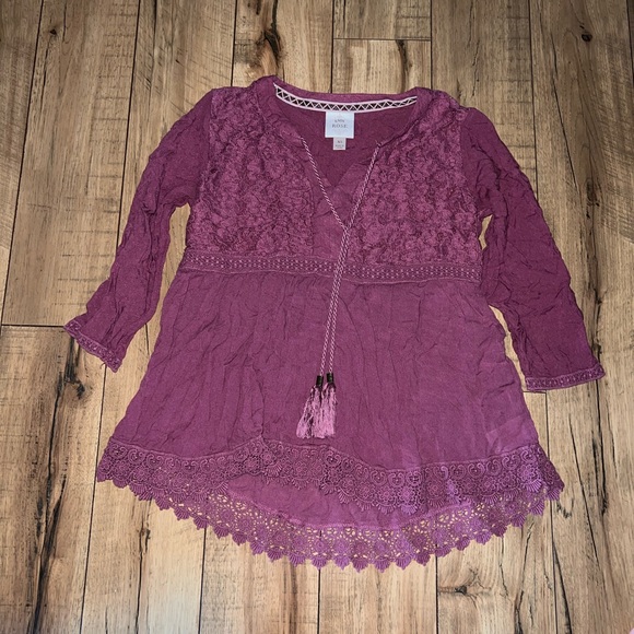 deep pink lacey top - Picture 1 of 3